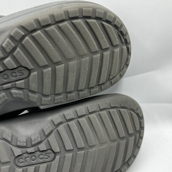 Crocs Dual Comfort Classic Lined Clogs Mens 7 Gray Casual Mules Faux Fur Shoes - Picture 11 of 12